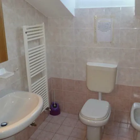 Apartment Casa Anna Dongo